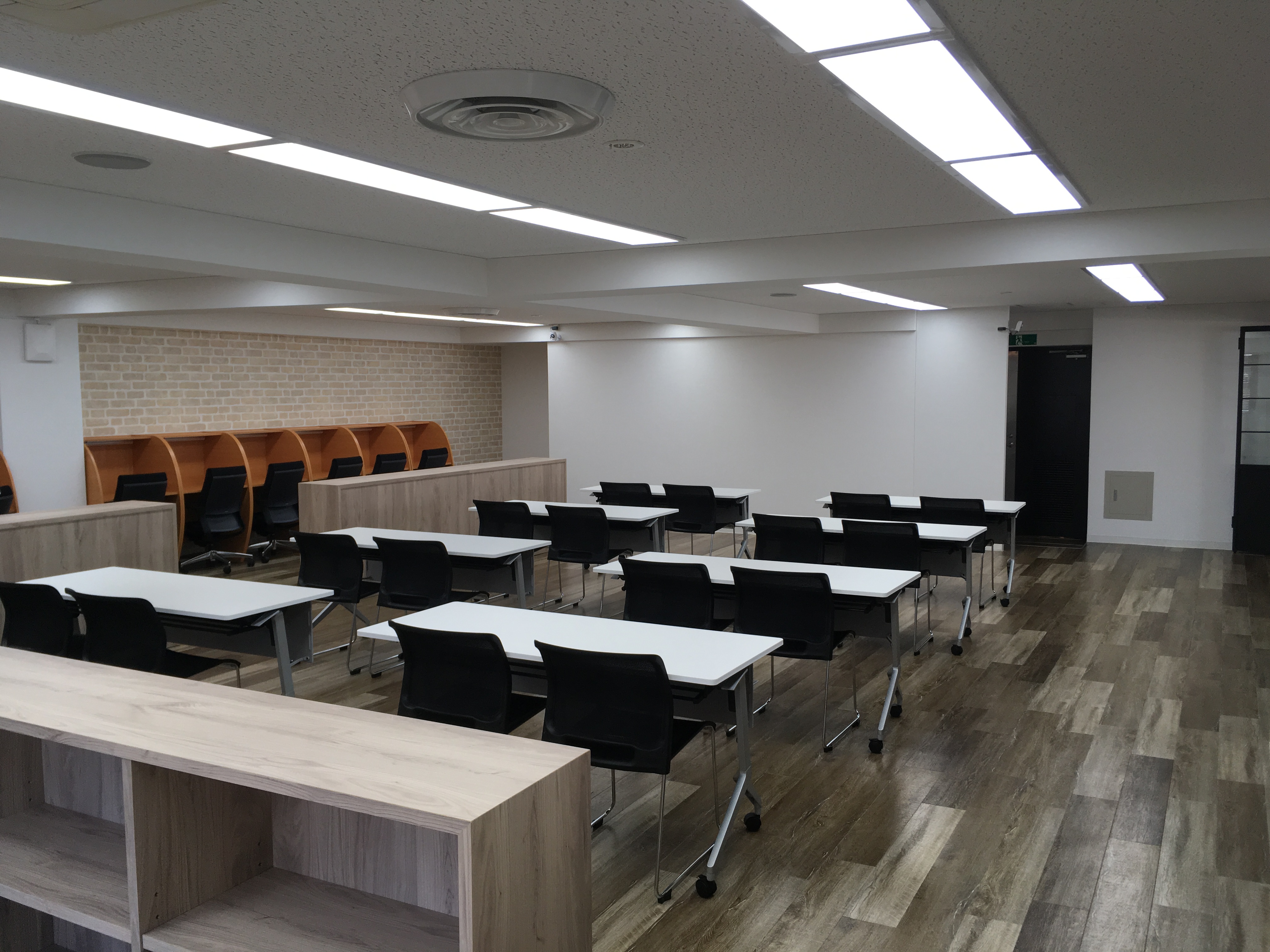 会議室っぽい場所も